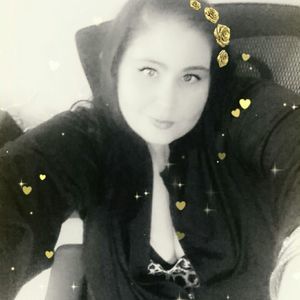 Meet your Posher, Mara